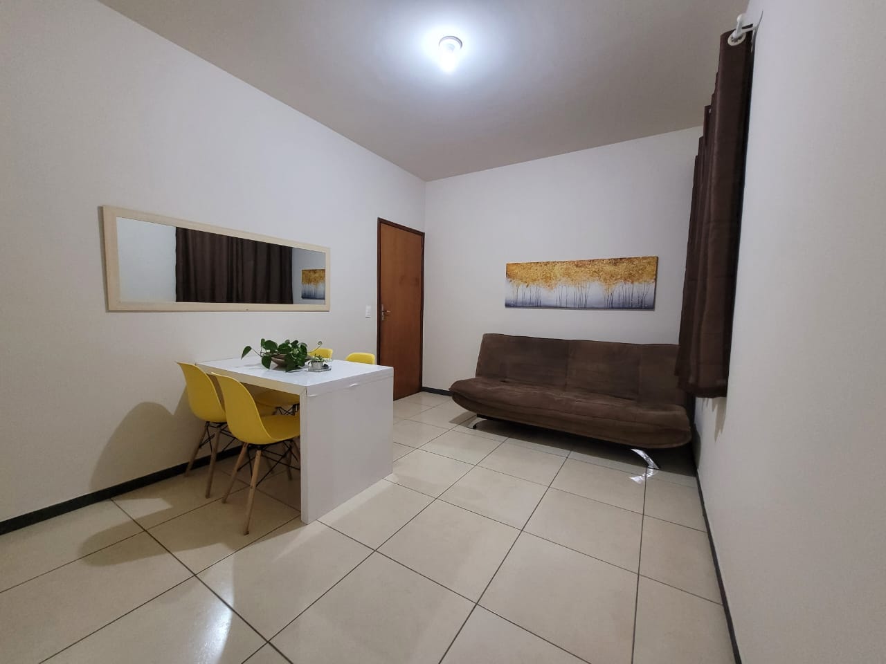 Apartamento mobiliado em Venda Nova